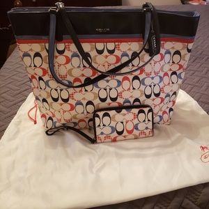 Multicolor Large Coach Tote w/matching wristlet
